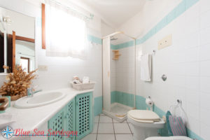 bagno jana Trilocale Canniggione